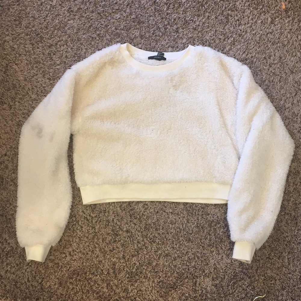 Forever 21 Cropped fuzzy Sweater